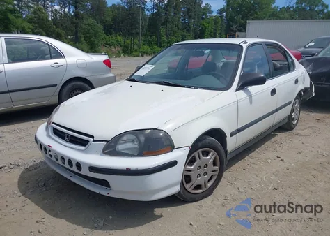 1998 Honda Civic Lx z USA, uszkodzony, nr VIN 2HGEJ6674WH518497
